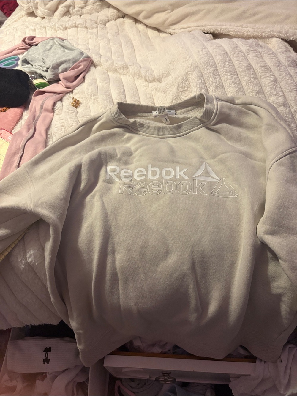 Rebok sweatshirt
